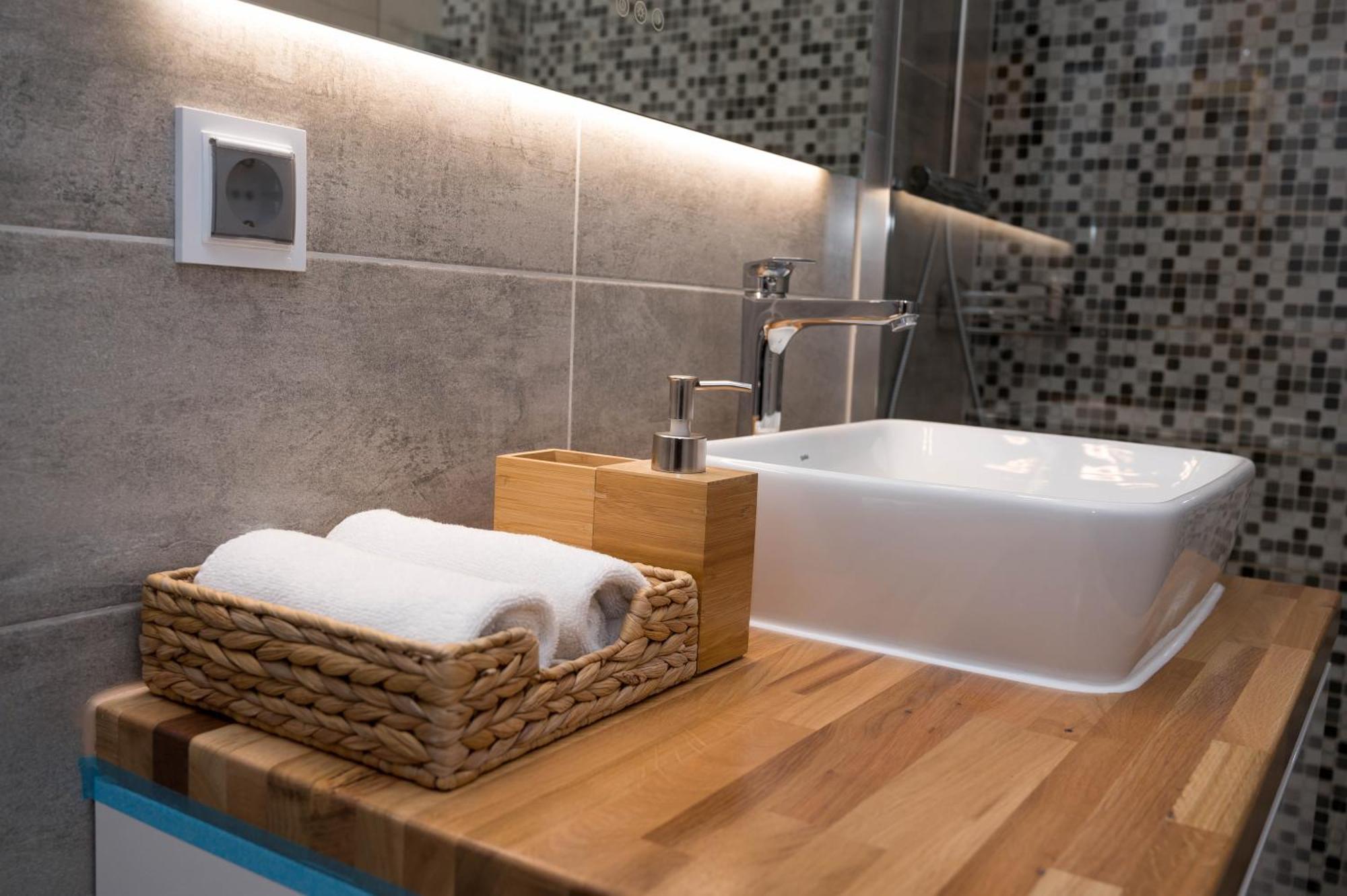 Wooden Touch Studio Braşov Extérieur photo